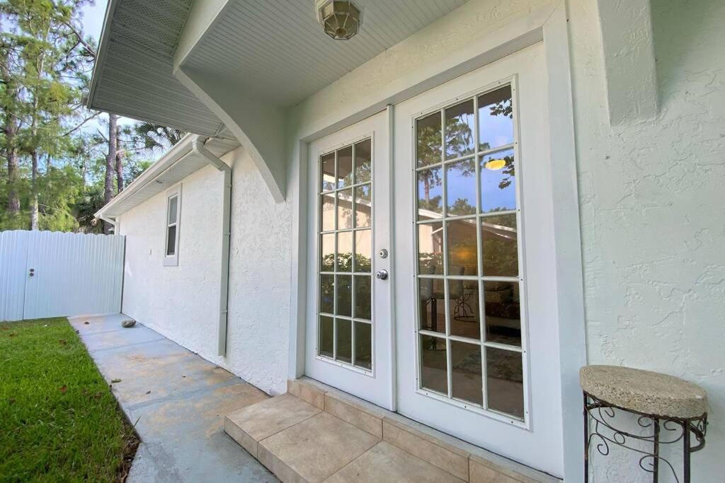 Cheerfull 4/Bed/ 3 Bath / Pool / Best Location North North Naples Kültér fotó