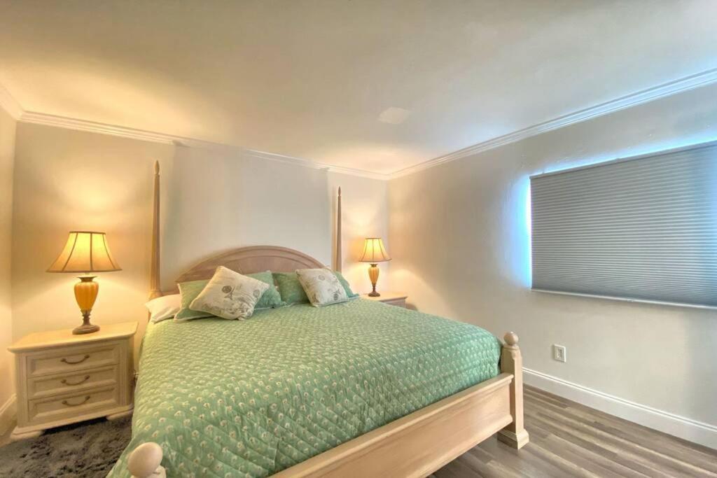 Cheerfull 4/Bed/ 3 Bath / Pool / Best Location North North Naples Kültér fotó